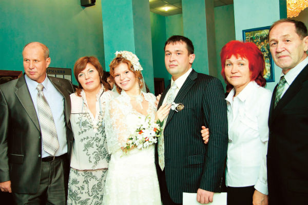 В 2010 году Анастасия вышла замуж за Александра В 2010 году Анастасия вышла замуж за Александра