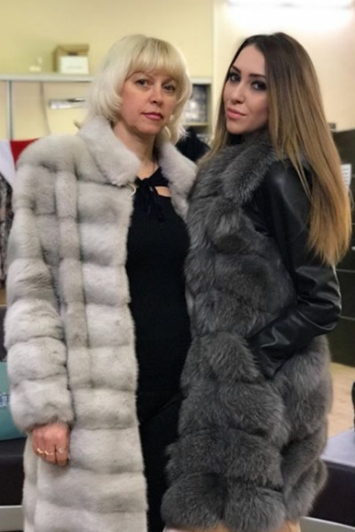 Алена надеялась, что мама поддержит ее, а не будущего зятя Алена надеялась, что мама поддержит ее, а не будущего зятя