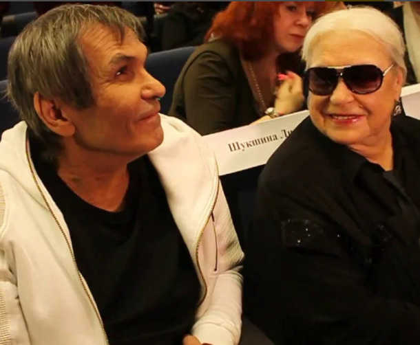 Бари Алибасов и Лидия ФедосееваШукшина поженились