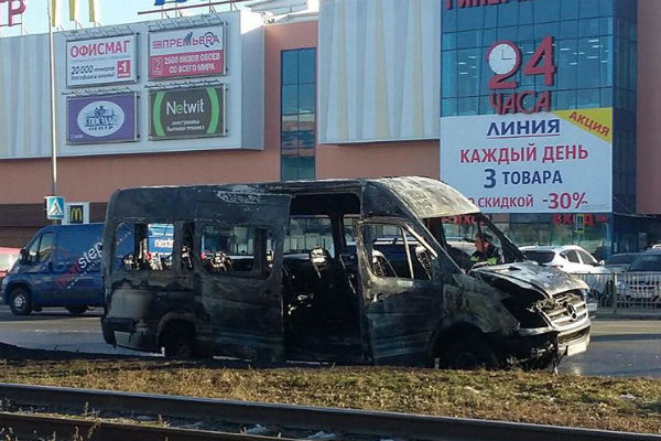 Сгоревший автобус Сгоревший автобус