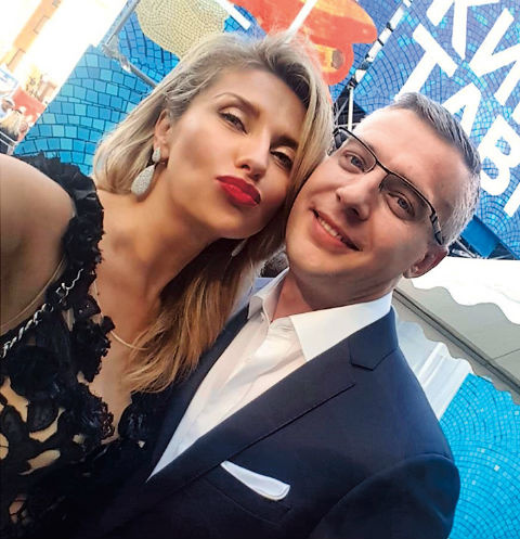 Екатерина Архарова с новым избранником Екатерина Архарова с новым избранником