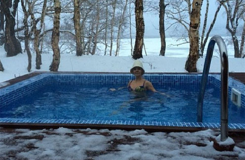 Валерия в бассейне с термальной водой Валерия в бассейне с термальной водой