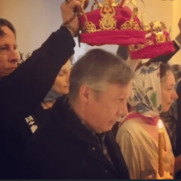Супруги закрепили союз перед богом Супруги закрепили союз перед богом