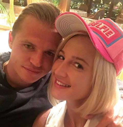 Ольга Бузова прилетела в Италию поддержать супруга Ольга Бузова прилетела в Италию поддержать супруга