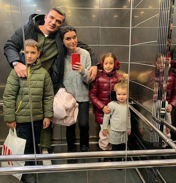 Ксения Бородина с семьей