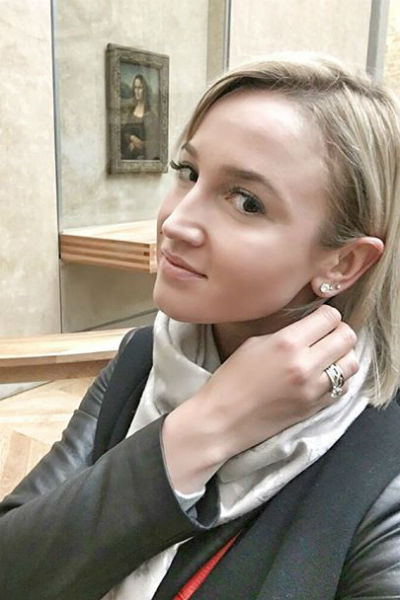 Париж произвел на Бузову неизгладимое впечатление Париж произвел на Бузову неизгладимое впечатление