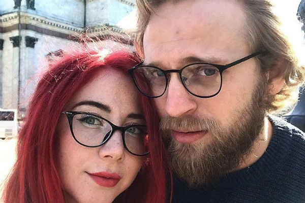 Вальтер Соломенцев хочет жениться на Олесе Лисовской Вальтер Соломенцев хочет жениться на Олесе Лисовской