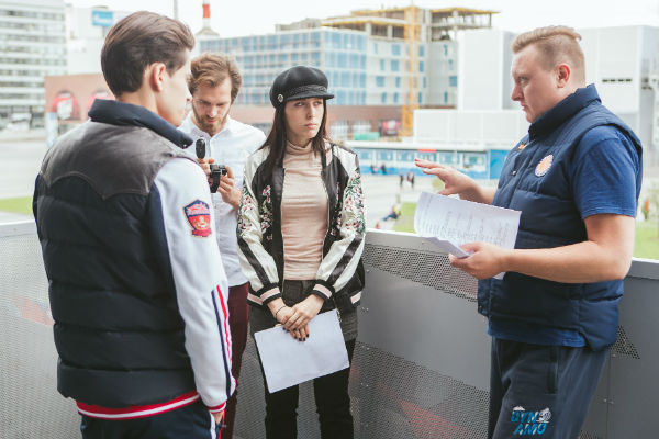 Катя чувствовала на съемках поддержку всей команды на съемках Катя чувствовала на съемках поддержку всей команды на съемках