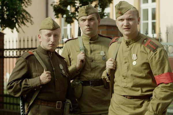 Кадр из фильма "Встреча на Эльбе" Кадр из фильма "Встреча на Эльбе"