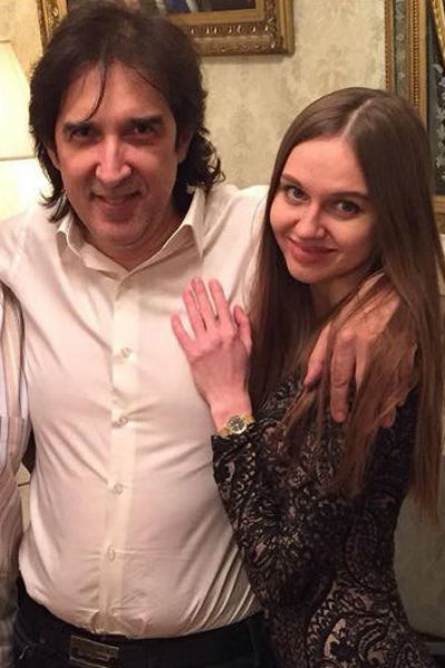 Кай Метов и его возлюбленная Аня Кай Метов и его возлюбленная Аня