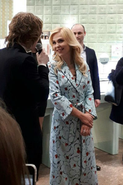 Певица с удовольствием отвечала на вопросы поклонников Певица с удовольствием отвечала на вопросы поклонников