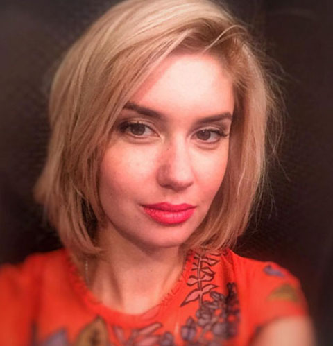 Агата Муцениеце Агата Муцениеце