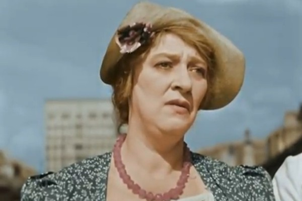 Фаина Раневская в картине «Подкидыш» Фаина Раневская в картине «Подкидыш»