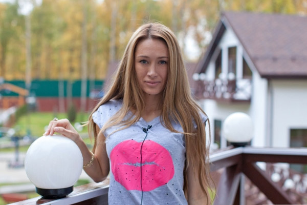 Бывшая любовница Гобозова Алена Ашмарина, возможно, поедет на острова Бывшая любовница Гобозова Алена Ашмарина, возможно, поедет на острова