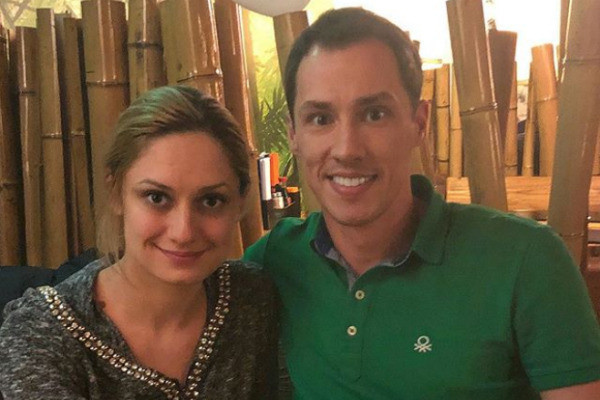 После этой встречи в японском ресторане поклонники думали, что Карина и Тимур помирились После этой встречи в японском ресторане поклонники думали, что Карина и Тимур помирились