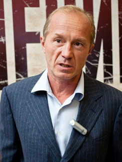 Андрей Панин Андрей Панин