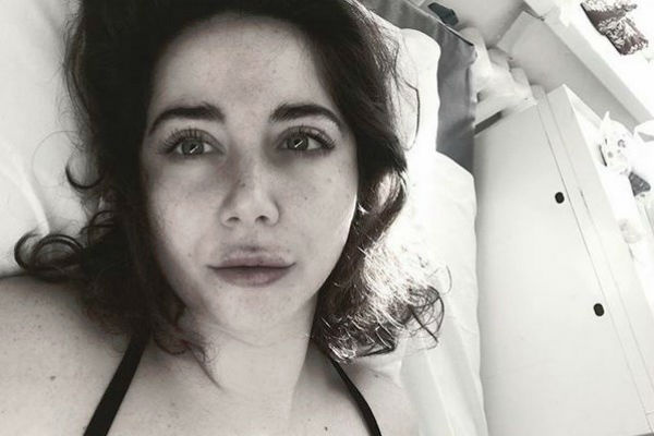Олеся Лисовская сделала фото сразу после операции Олеся Лисовская сделала фото сразу после операции