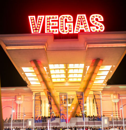 Vegas Каширское шоссе отмечает свой шестой день рождения Vegas Каширское шоссе отмечает свой шестой день рождения