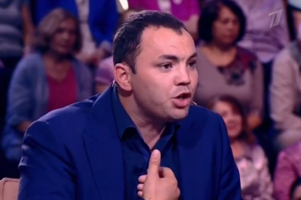 Александр Гобозов сел на место Шепелева Александр Гобозов сел на место Шепелева