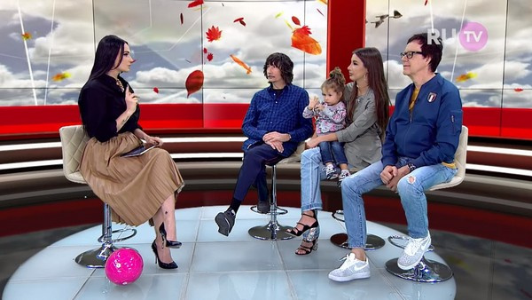 Группа A'Studio дала интервью Алене Водонаевой Группа A'Studio дала интервью Алене Водонаевой