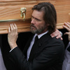 Джим Керри прилетел на похороны экс- возлюбленной