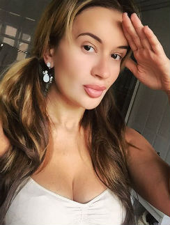 Лена Бушина Лена Бушина