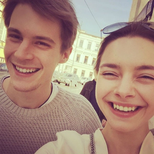 Иван и Вера долгое время скрывали отношения Иван и Вера долгое время скрывали отношения