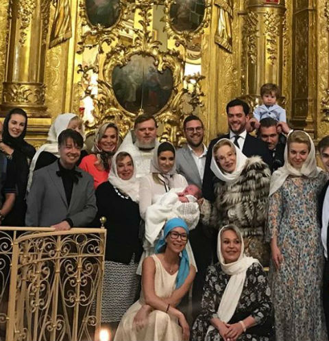 Крещение Аркадия прошло в кругу близких и родных Крещение Аркадия прошло в кругу близких и родных