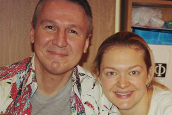 Алексей Дайнеко и его жена Елена Логацкая Алексей Дайнеко и его жена Елена Логацкая
