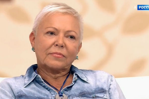 Супруга артиста стала для него настоящей опорой по жизни Супруга артиста стала для него настоящей опорой по жизни