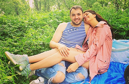 Алиана и Александр Гобозовы возвращаются в «Дом-2» Алиана и Александр Гобозовы возвращаются в «Дом-2»