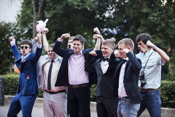 Выпускники Выпускники
