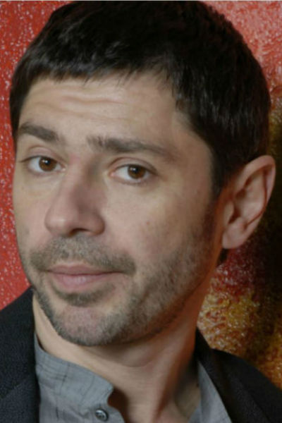 Несколько лет назад Валерий Николаев тяжело переживал проблемы в личной жизни Несколько лет назад Валерий Николаев тяжело переживал проблемы в личной жизни