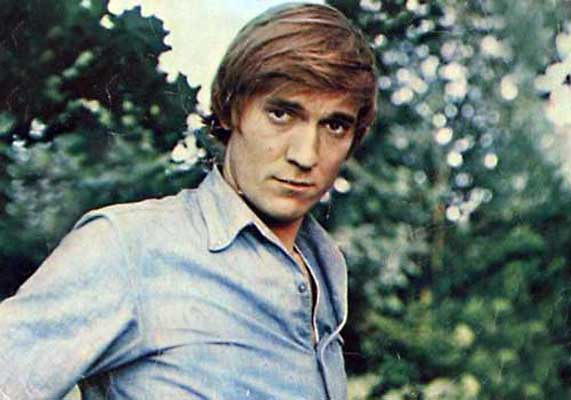 Евгений Киндинов в картине «Романс о влюбленных» (1974) Евгений Киндинов в картине «Романс о влюбленных» (1974)
