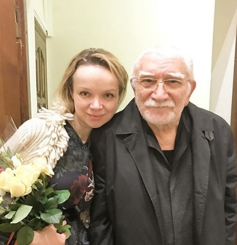 Виталина Цымбалюк-Родинская и Армен Джигарханян Виталина Цымбалюк-Родинская и Армен Джигарханян