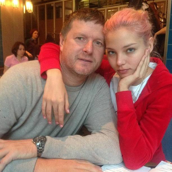 Евгений Кафельников обожает свою дочь Евгений Кафельников обожает свою дочь