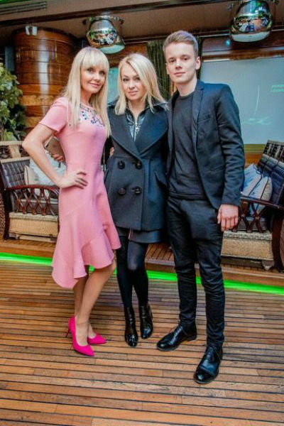 Валерия, Яна Рудковская, Арсений Шульгин Валерия, Яна Рудковская, Арсений Шульгин
