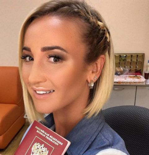 Ольга Бузова экстренно вылетела к мужу Дмитрию Ольга Бузова экстренно вылетела к мужу Дмитрию