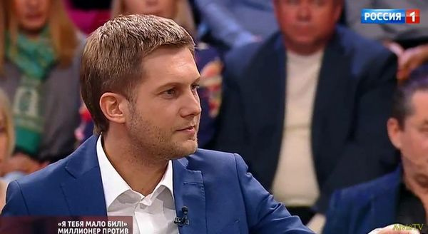 Борис Корчевников вел «Прямой эфир» с 2013 по 2017 годы Борис Корчевников вел «Прямой эфир» с 2013 по 2017 годы