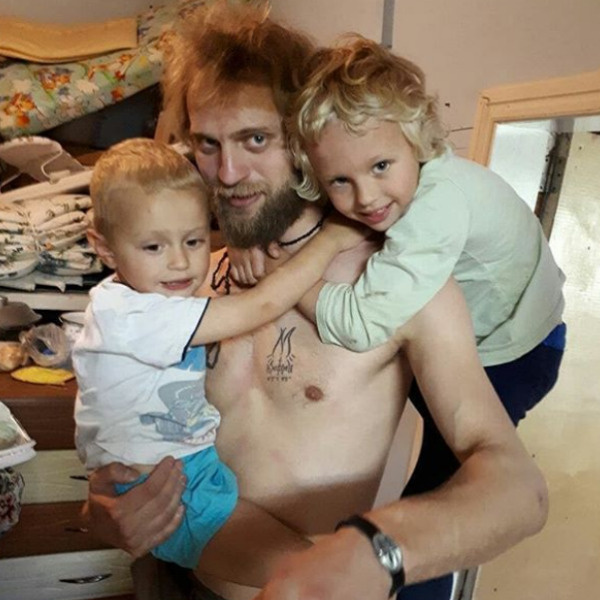 Вальтер со старшими детьми Вальтер со старшими детьми
