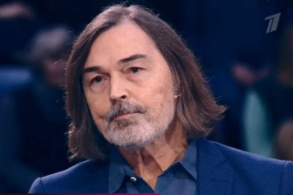 Никас Сафронов Никас Сафронов