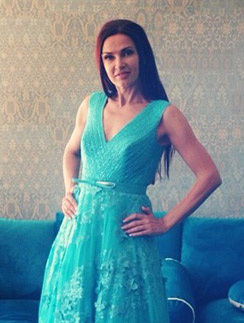 Эвелина Бледанс выбирает платье Эвелина Бледанс выбирает платье