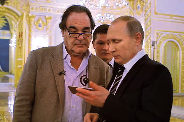 Оливер Стоун хотел открыть Америке многогранность российского лидера Оливер Стоун хотел открыть Америке многогранность российского лидера