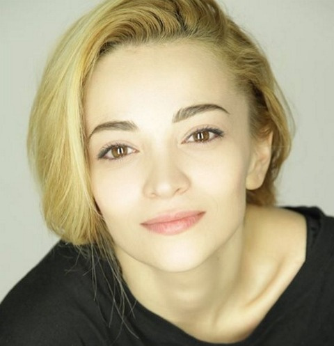 Теона Дольникова Теона Дольникова