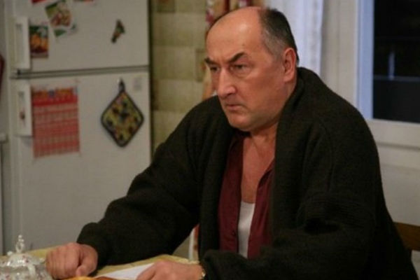 Борис Клюев играет в сериале «Воронины» Борис Клюев играет в сериале «Воронины»
