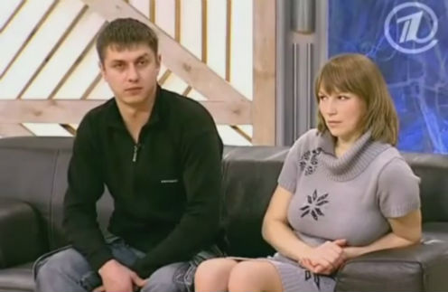 Денис, муж Зинаиды, с самого начала был против затеи жены стать суррогатной мамой. Но потом во всем ее поддерживал. В том числе в студии «Пусть говорят», где они рассказали свою историю Денис, муж Зинаиды, с самого начала был против затеи жены стать суррогатной мамой. Но потом во всем ее поддерживал. В том числе в студии «Пусть говорят», где они рассказали свою историю