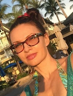Эвелина Бледанс Эвелина Бледанс