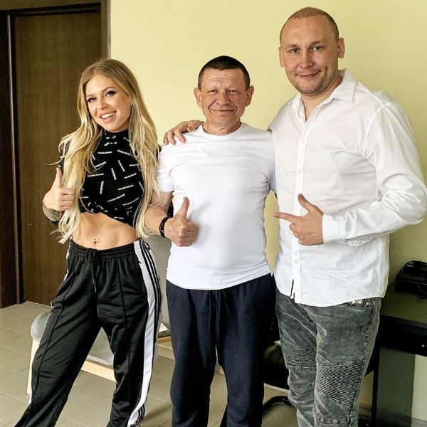 Рита Дакота, ее папа и Николай Лушников Рита Дакота, ее папа и Николай Лушников