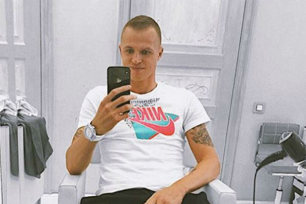 «Убить стилиста? Или дать премию?» – поинтересовался Тарасов «Убить стилиста? Или дать премию?» – поинтересовался Тарасов