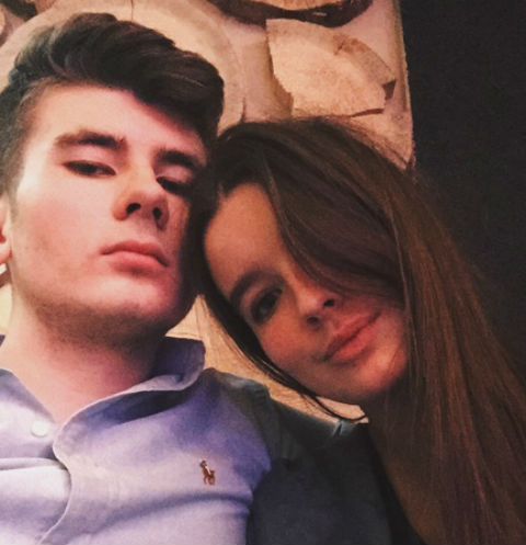 Александра Стриженова и ее бойфренд Антон Александра Стриженова и ее бойфренд Антон